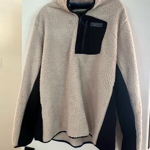 Vineyard Vines Cream and Black Fleece Pullover
